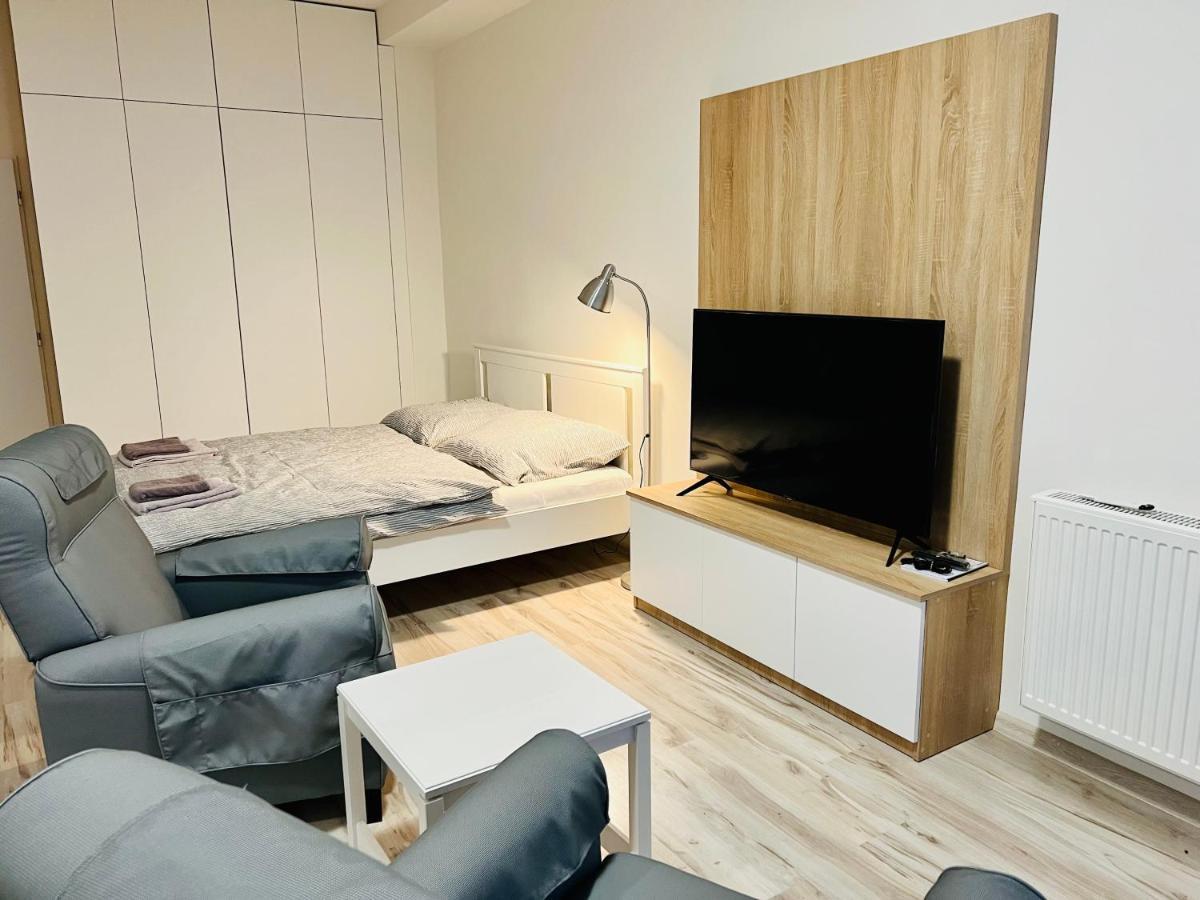 Apartman Liptov Np9 Liptovský Mikuláš Extérieur photo