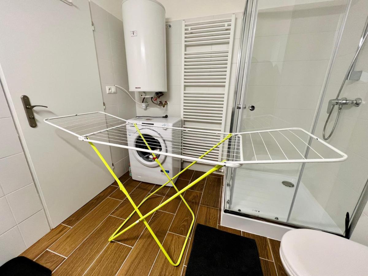 Apartman Liptov Np9 Liptovský Mikuláš Extérieur photo